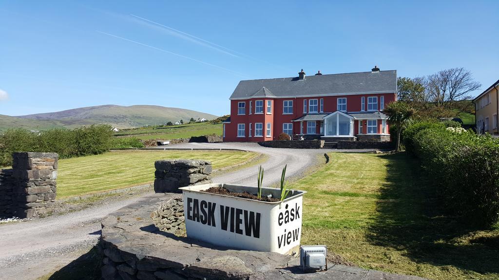 Eask View Dingle Hotel Exterior photo